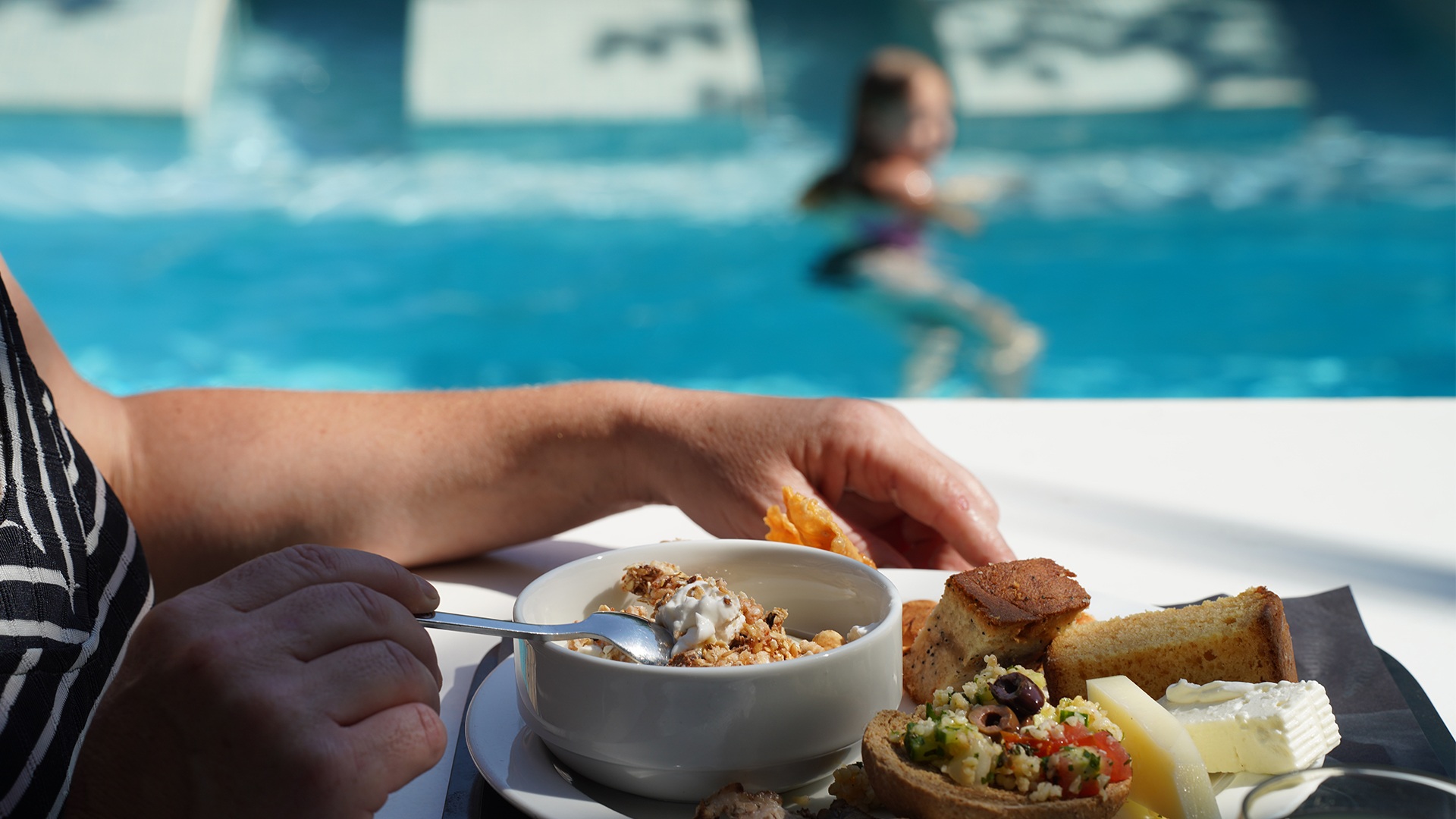 How to spend one summer day at Georgia's Garden Hotel