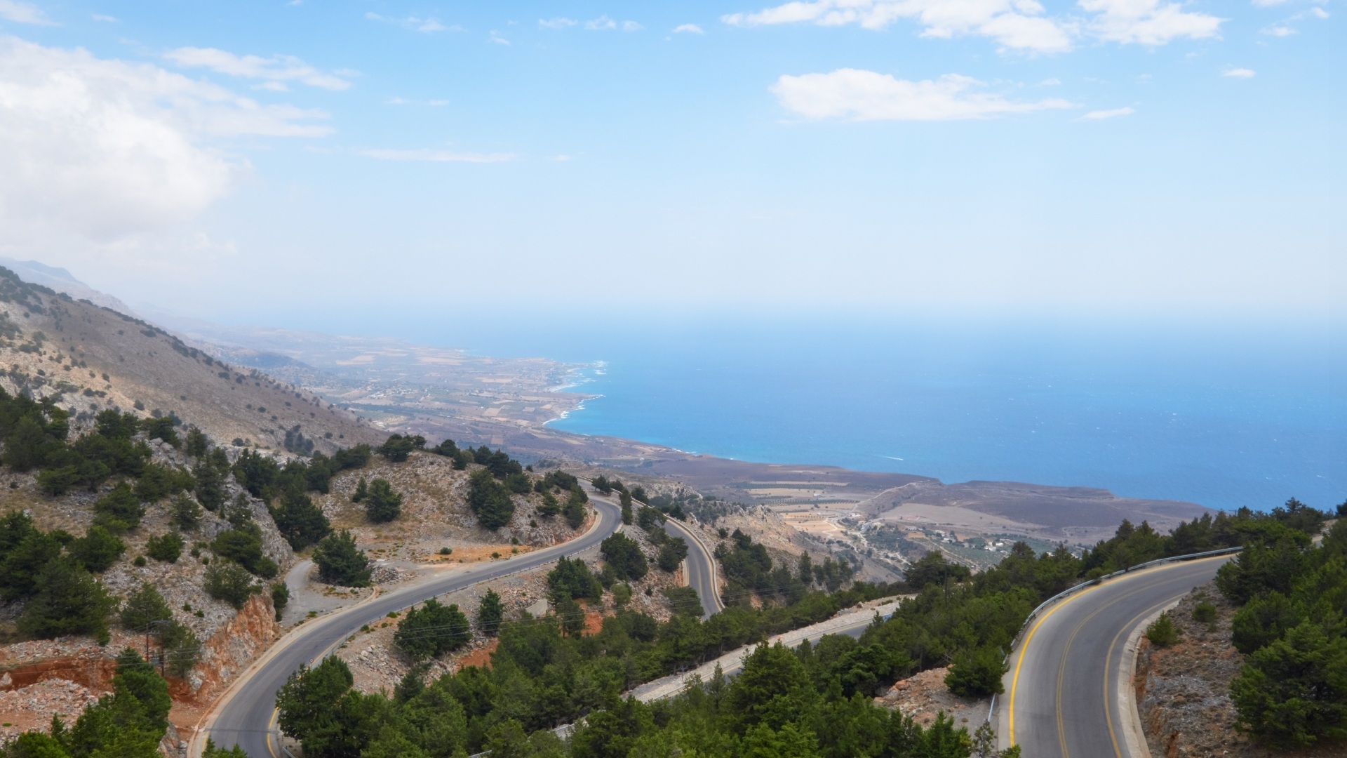 Discover Crete from your car