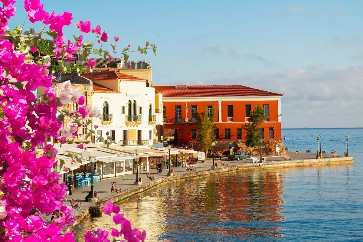Romantic walks in Crete